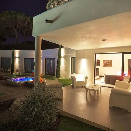Californie Couette-café 4*